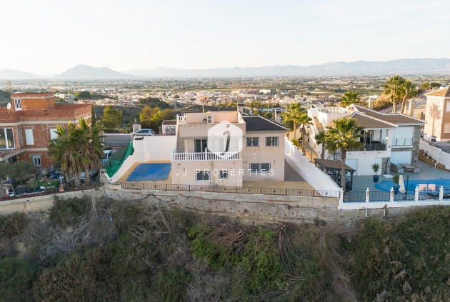 Villa - Resale - Rojales -
                Campo De Golf La Marquesa