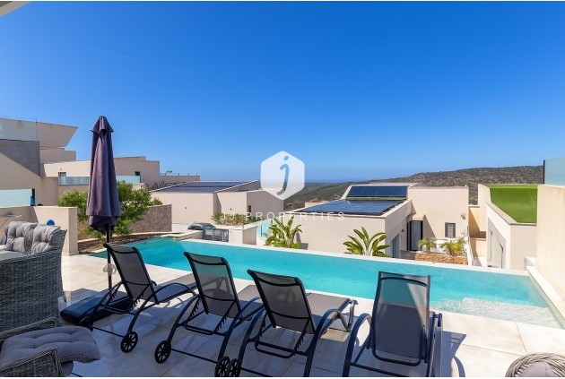 Villa - Resale - Rojales -
                Inland