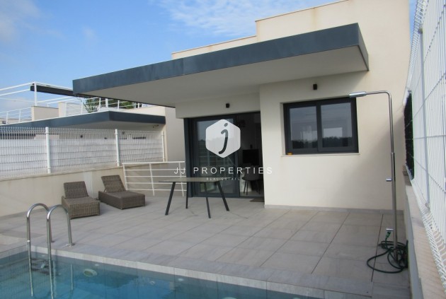 Villa - Resale - San Miguel de Salinas -
                Inland