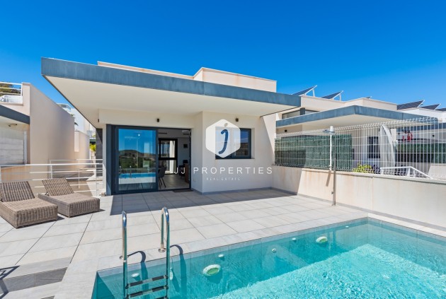 Villa - Resale - San Miguel de Salinas -
                Inland