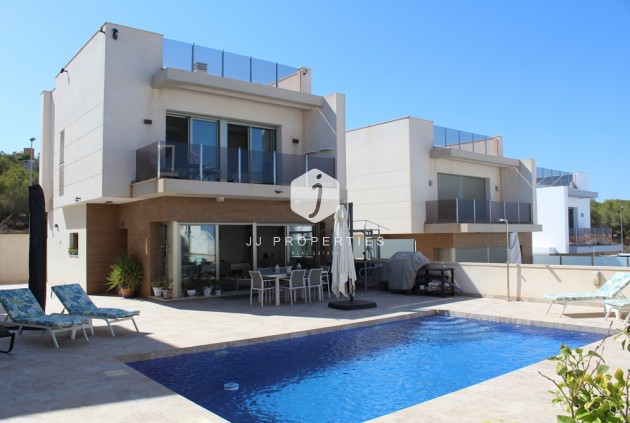 Villa - Resale - San Miguel de Salinas -
                Inland
