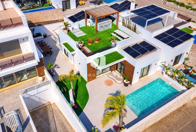 Villa - Resale - San Miguel de Salinas -
                Inland