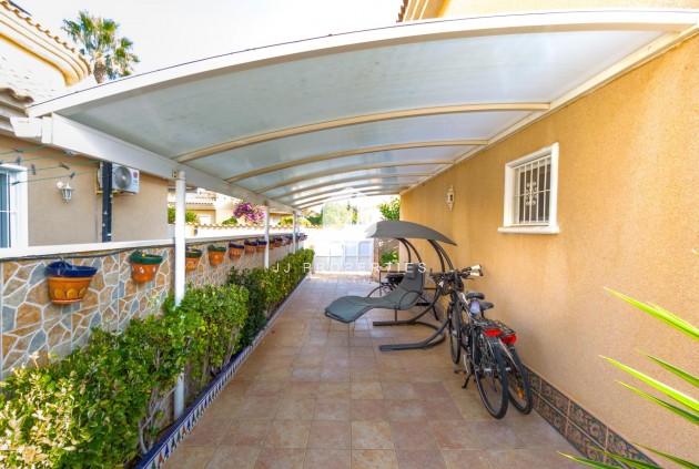 Villa - Resale - Torrevieja -
                Los Balcones - Los Altos del Edén