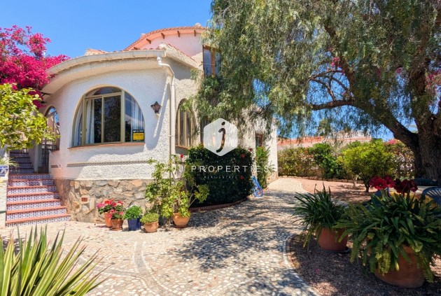 Villa - Segunda mano - Ciudad Quesada -
                Costa Blanca