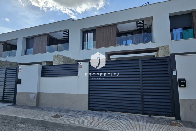 Villa - Segunda mano -
            Dolores - C-13282