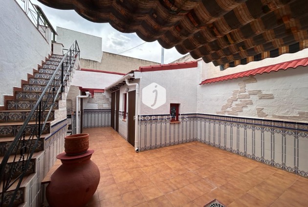 Villa - Segunda mano - Jacarilla -
                Inland