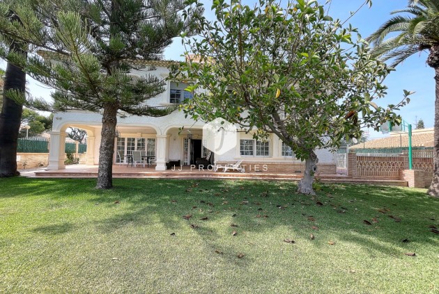 Villa - Segunda mano - Orihuela Costa -
                Costa Blanca