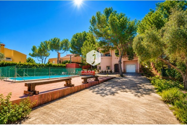 Villa - Segunda mano - San Miguel de Salinas -
                Inland