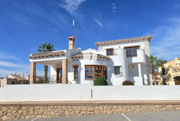 Villa - Tweedehands - Algorfa -
                Inland