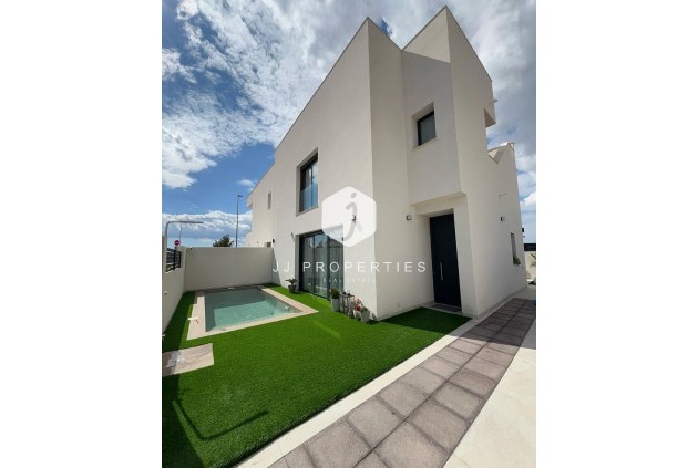 Villa - Tweedehands - Benijofar -
                Benijofar