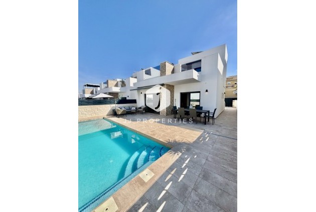 Villa - Tweedehands - Benijofar -
                Costa Blanca