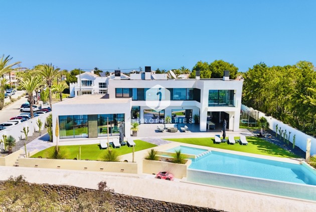 Villa - Tweedehands - Cabo Roig -
                Costa Blanca