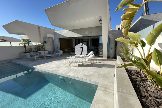 Villa - Tweedehands - Ciudad Quesada -
                Costa Blanca