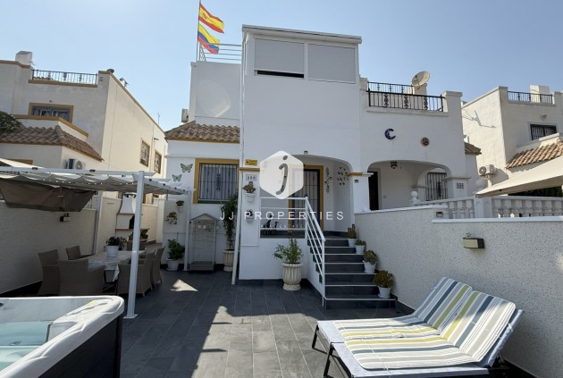 Villa - Tweedehands - Orihuela Costa -
                Costa Blanca