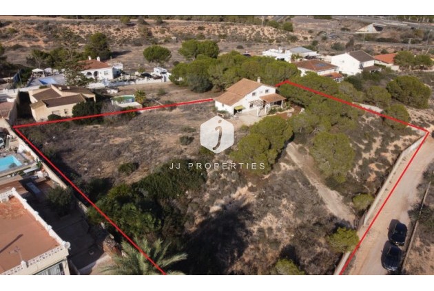 Villa - Tweedehands - Orihuela Costa -
                Costa Blanca