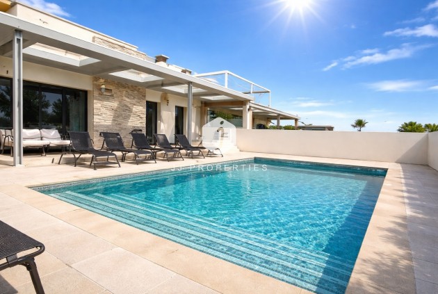 Villa - Z drugiej ręki - Los Balcones -
                Costa Blanca