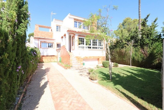 Villa - Z drugiej ręki -
            Orihuela Costa - C-93110