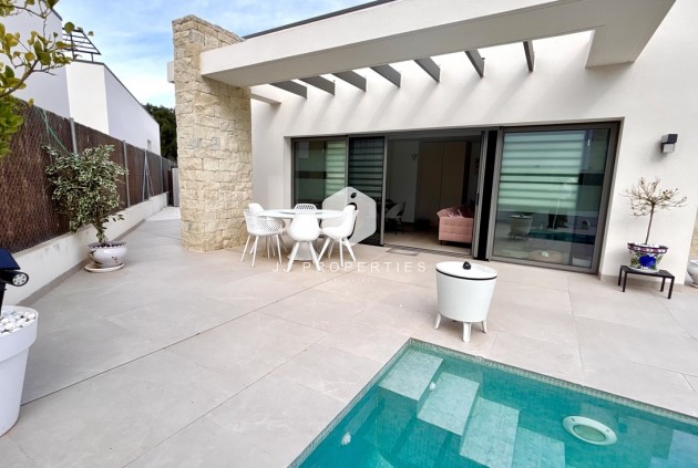 Villa - Z drugiej ręki - San Miguel de Salinas -
                Costa Blanca