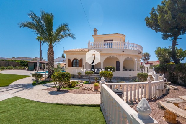 Villa - Z drugiej ręki - Torrevieja -
                El chaparral