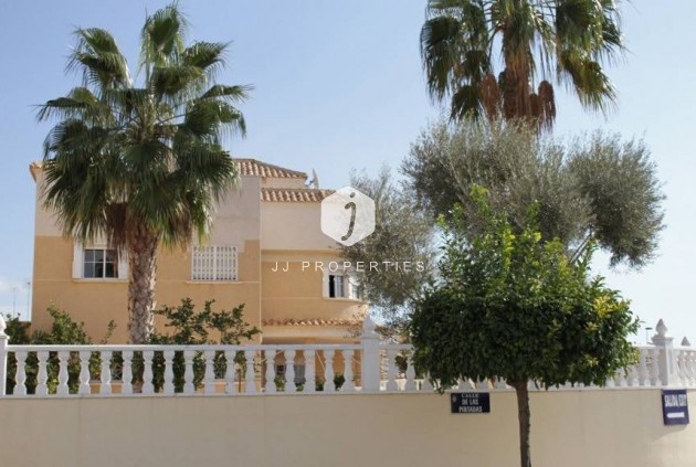 Villa - Z drugiej ręki - Torrevieja -
                La Siesta - El Salado - Torreta