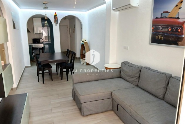 Wohnung - Aus zweiter Hand -
            Torrevieja - C-38569