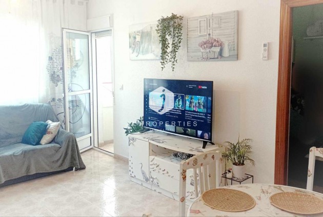 Wohnung - Aus zweiter Hand - Torrevieja -
                Centro