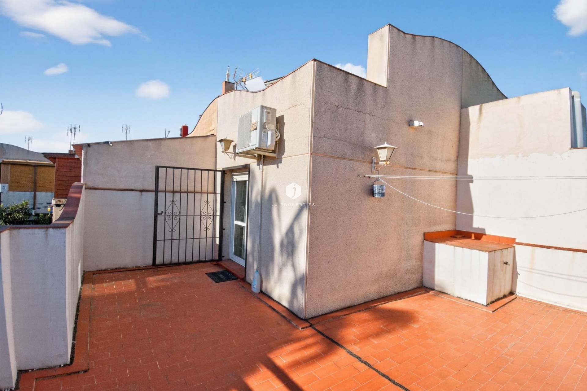 Wynajem długoterminowy - Dupleks -
Torrevieja - Lago jardin