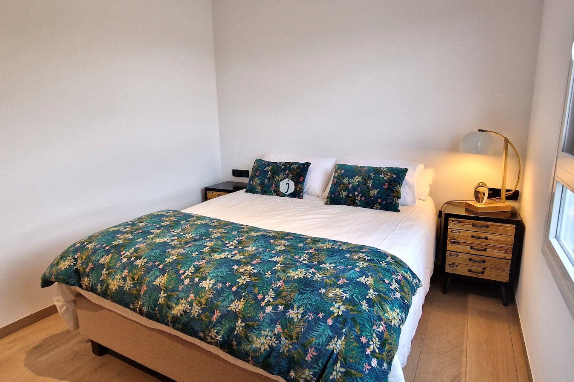 Z drugiej ręki - Bungalow -
Algorfa - Inland