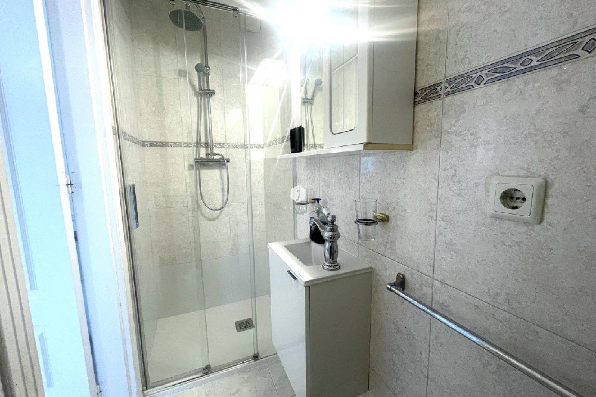 Z drugiej ręki - Bungalow -
Benijofar - Costa Blanca