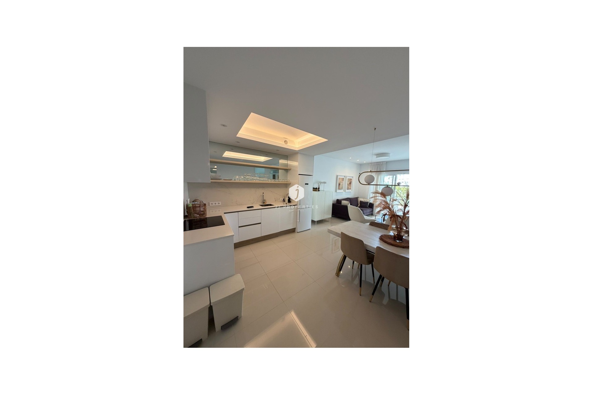 Z drugiej ręki - Bungalow -
Ciudad Quesada - Costa Blanca