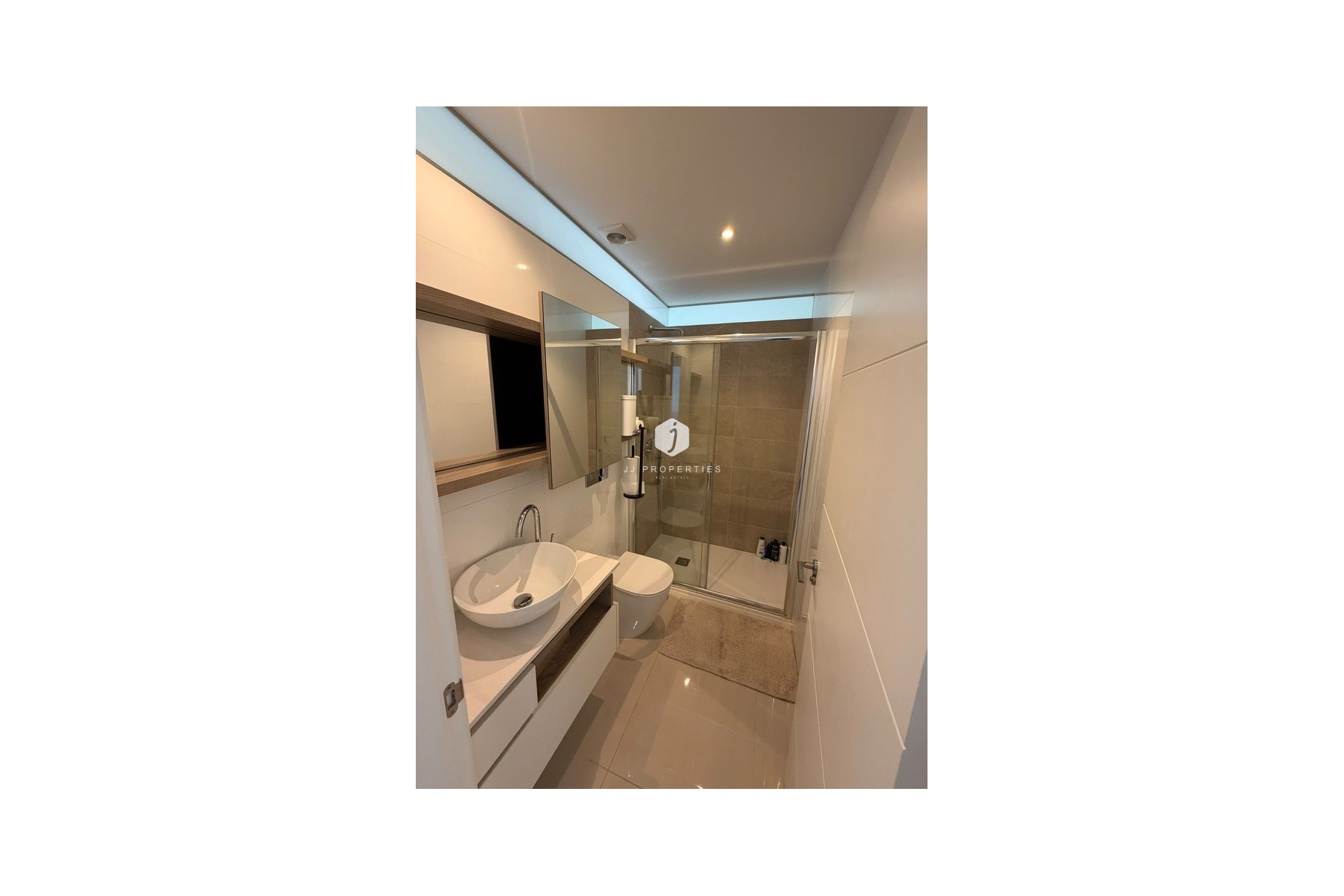 Z drugiej ręki - Bungalow -
Ciudad Quesada - Costa Blanca
