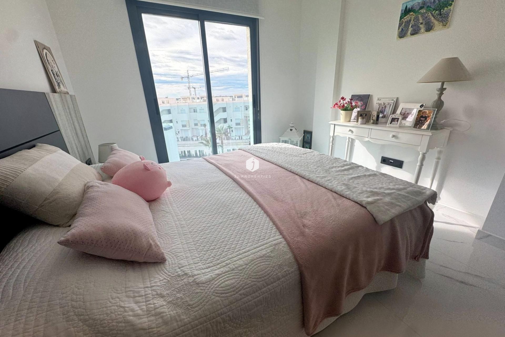 Z drugiej ręki - Bungalow -
Guardamar del Segura - Costa Blanca