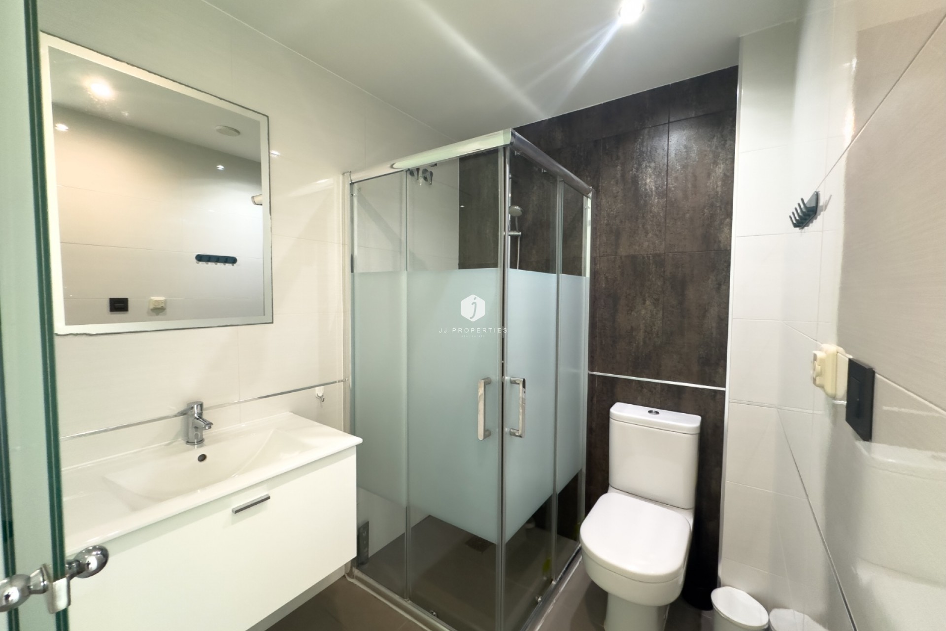 Z drugiej ręki - Bungalow -
La Zenia - Costa Blanca