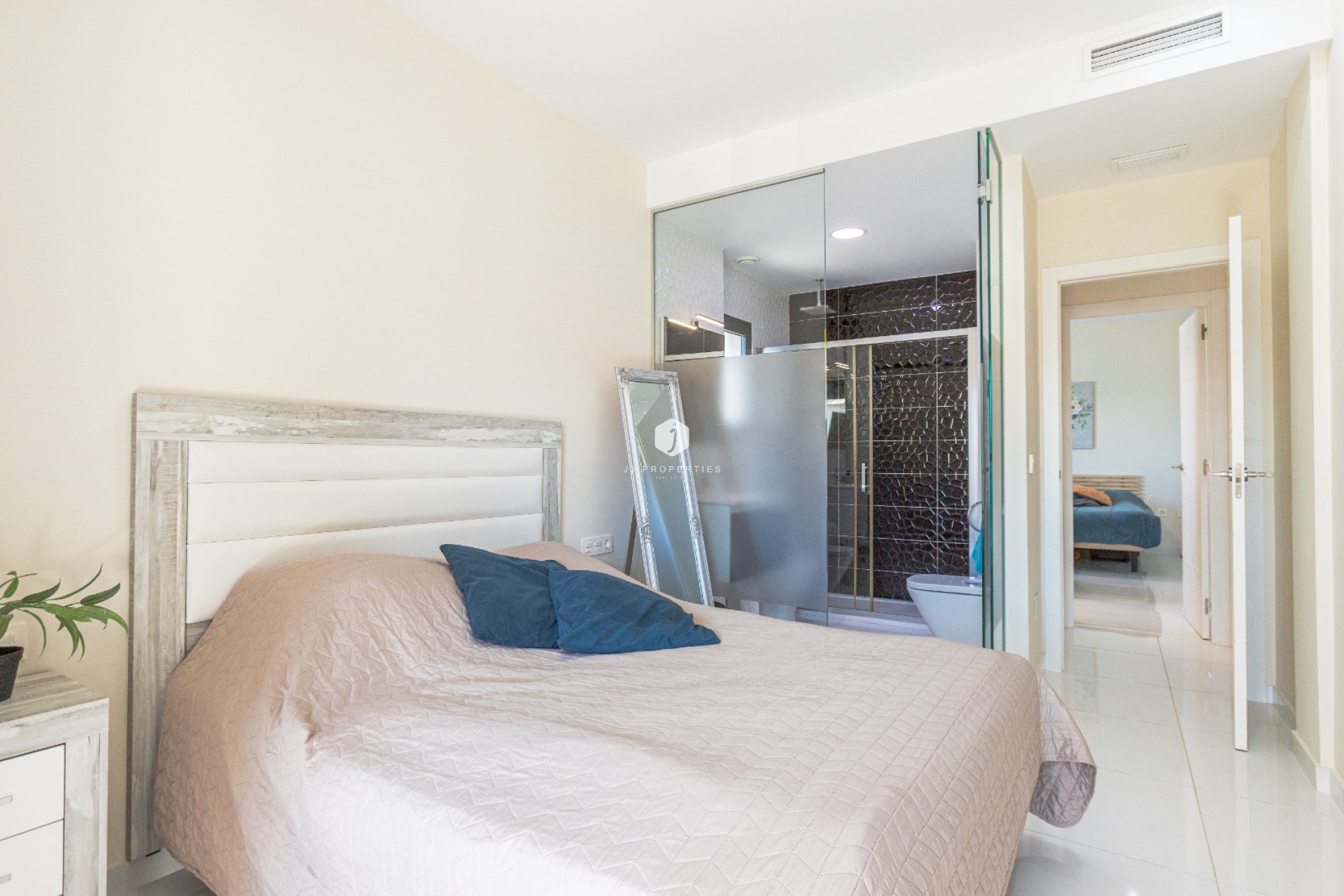 Z drugiej ręki - Bungalow -
Los Altos - Costa Blanca