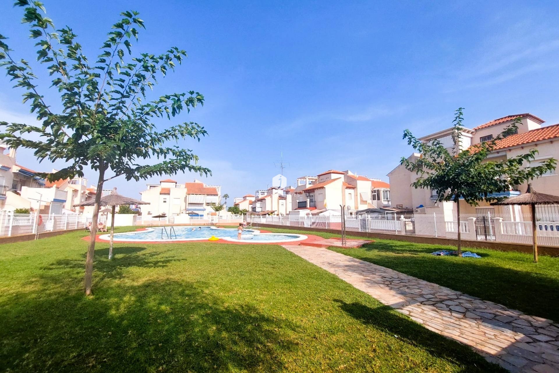 Z drugiej ręki - Bungalow -
Orihuela Costa - Costa Blanca