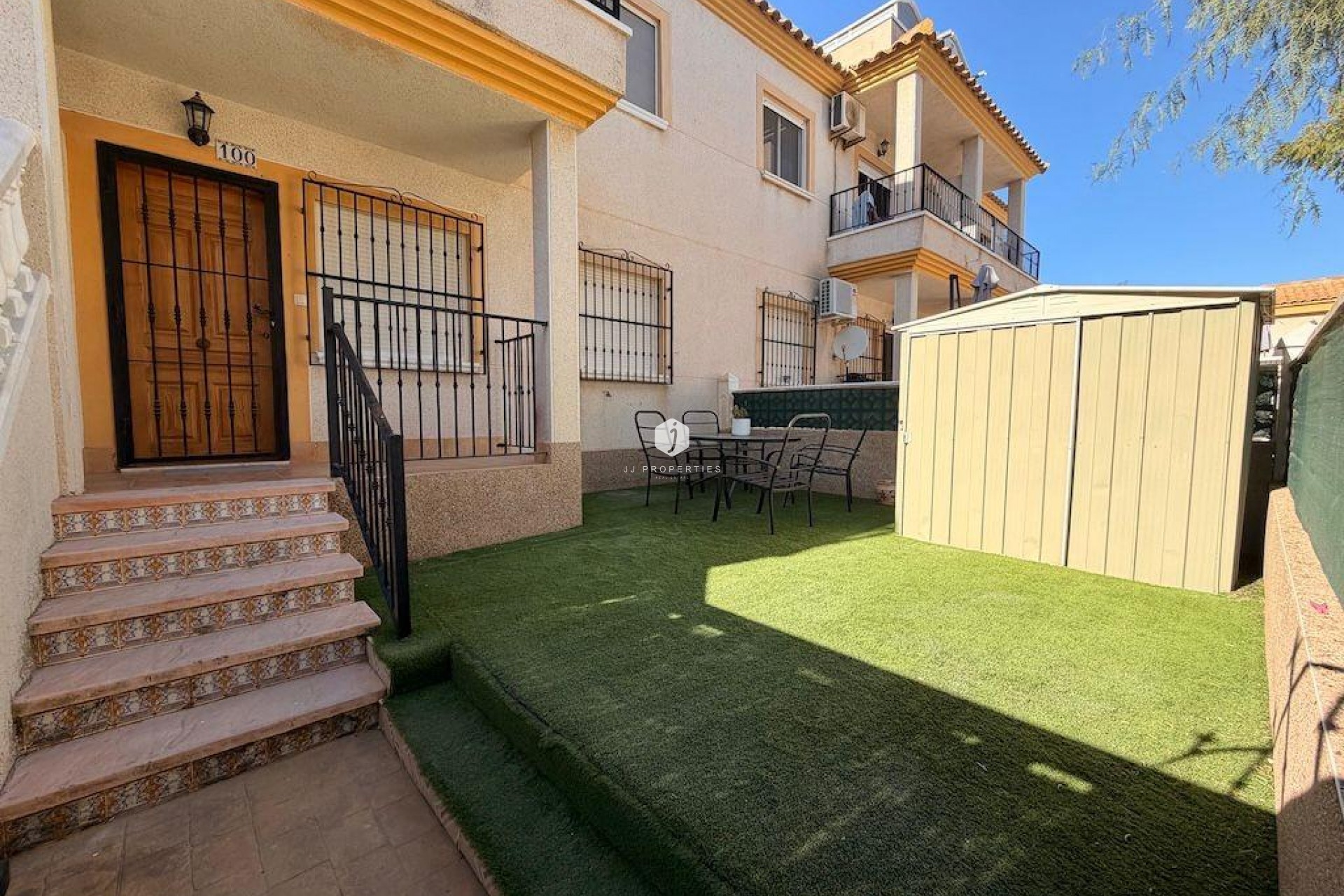 Z drugiej ręki - Bungalow -
Orihuela Costa - Costa Blanca