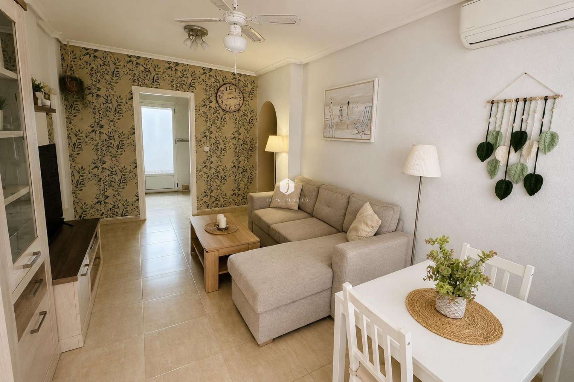 Z drugiej ręki - Bungalow -
Orihuela Costa - Costa Blanca