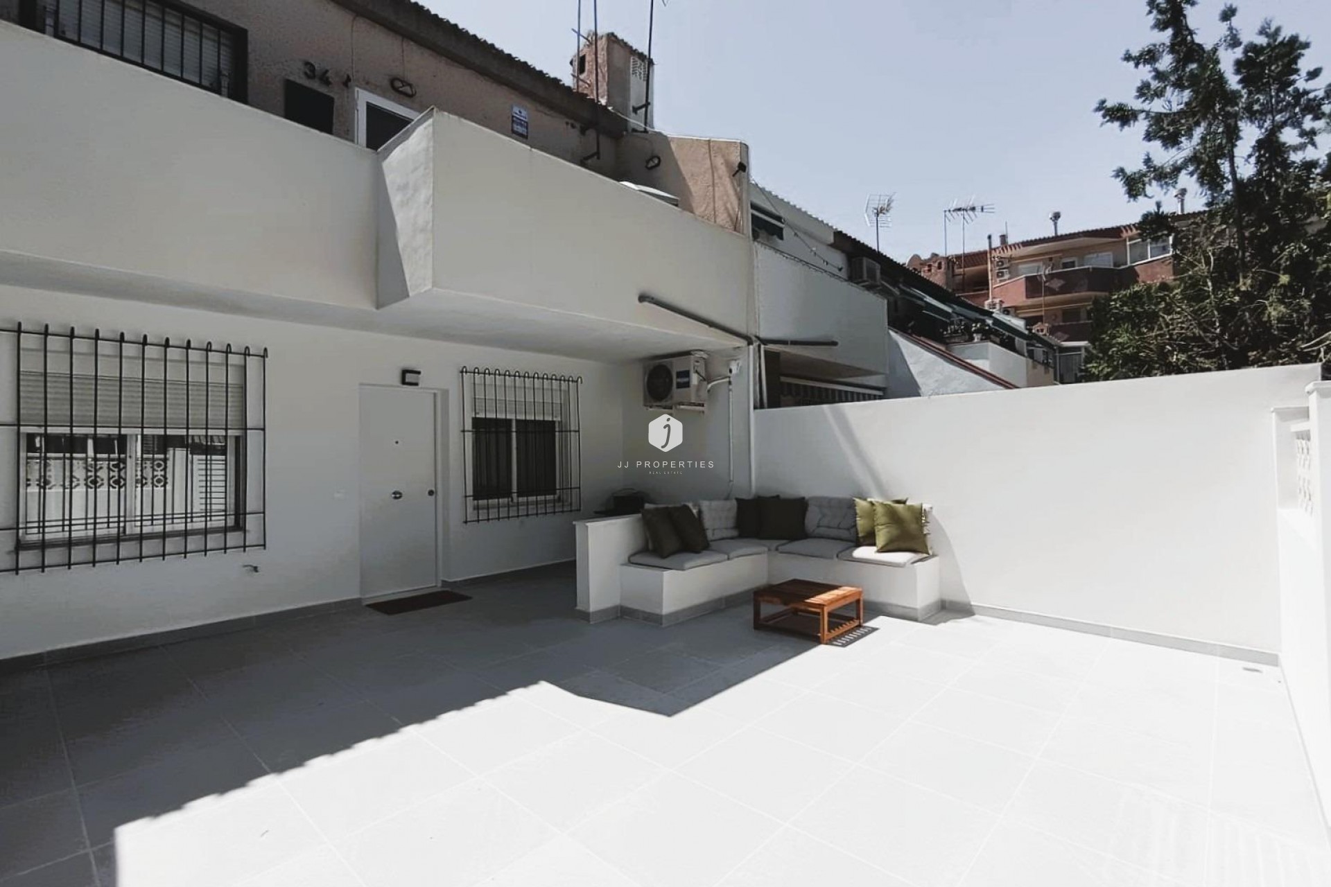 Z drugiej ręki - Bungalow -
Orihuela Costa - Costa Blanca