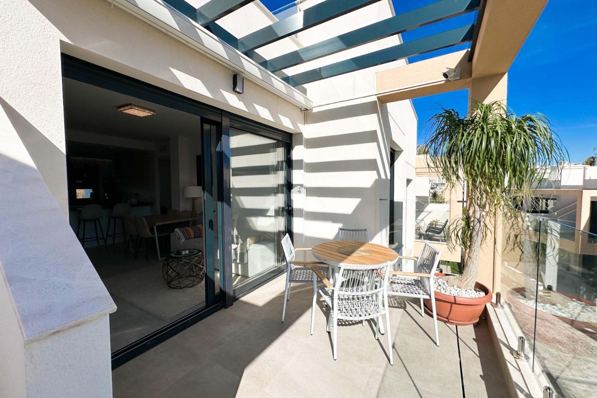 Z drugiej ręki - Bungalow -
Orihuela Costa - Costa Blanca