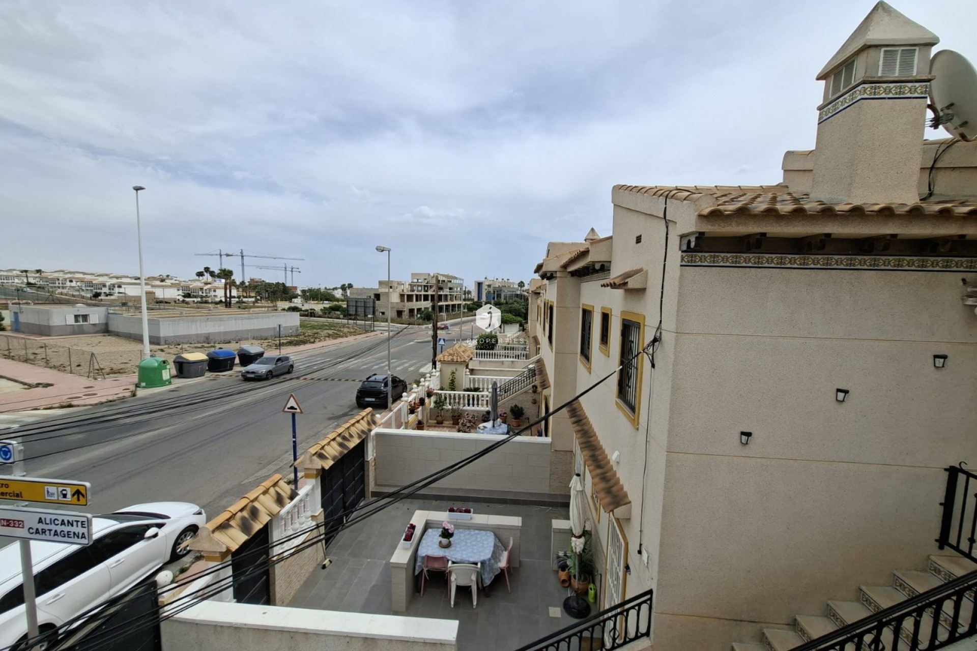 Z drugiej ręki - Bungalow -
Orihuela Costa - Costa Blanca
