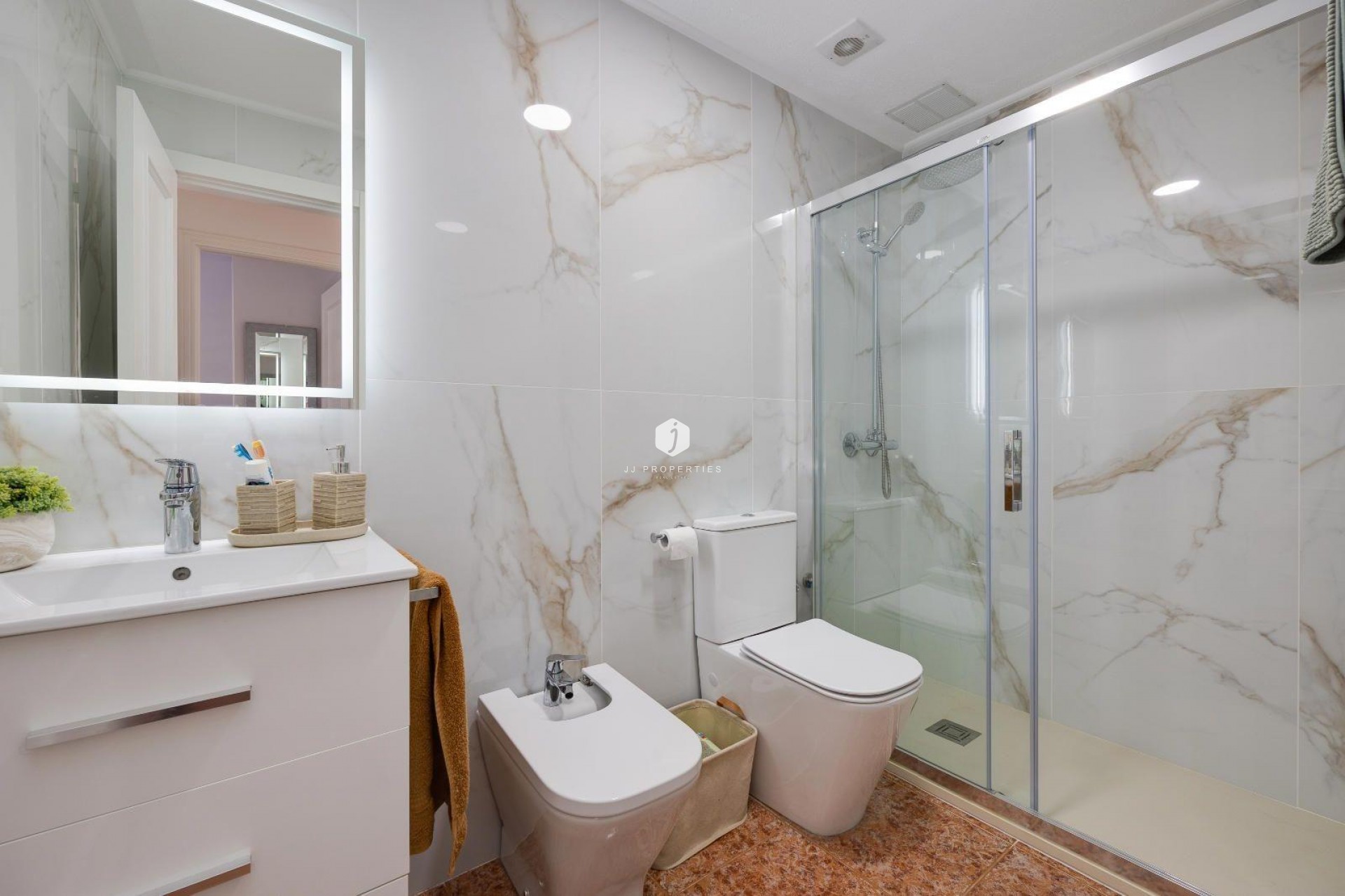 Z drugiej ręki - Bungalow -
Orihuela Costa - Los Altos