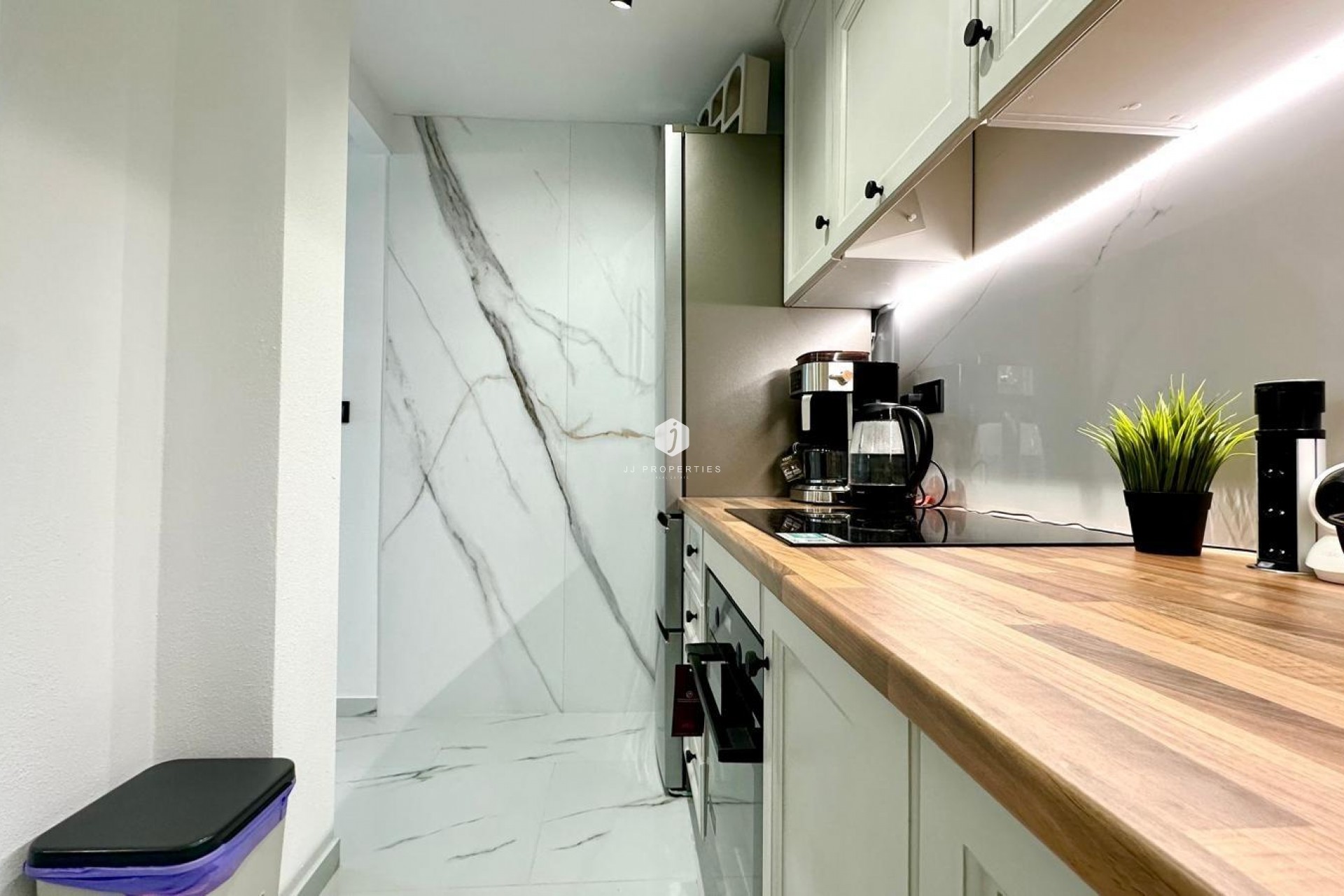 Z drugiej ręki - Bungalow -
Orihuela Costa - Playa Flamenca Norte