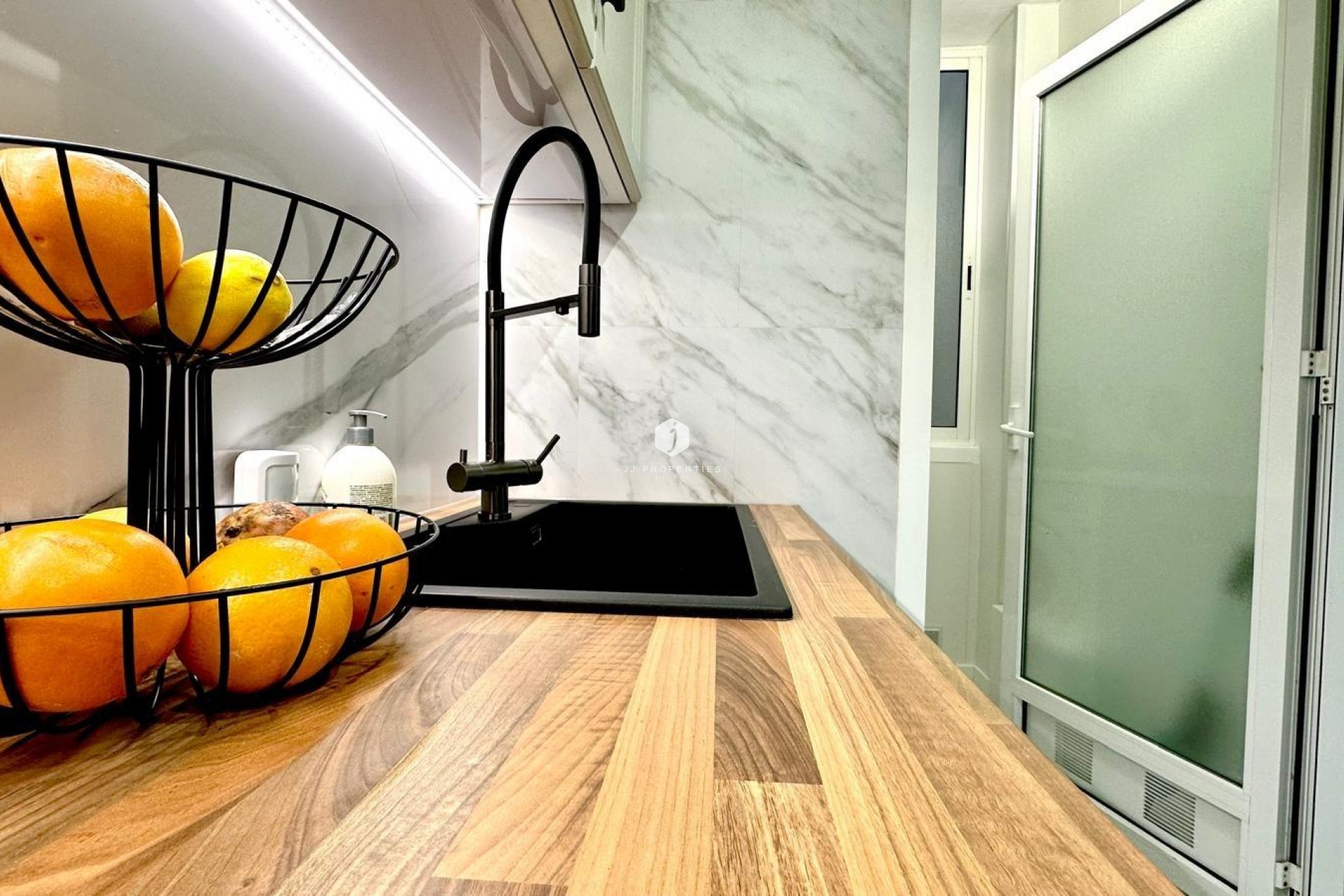 Z drugiej ręki - Bungalow -
Orihuela Costa - Playa Flamenca Norte