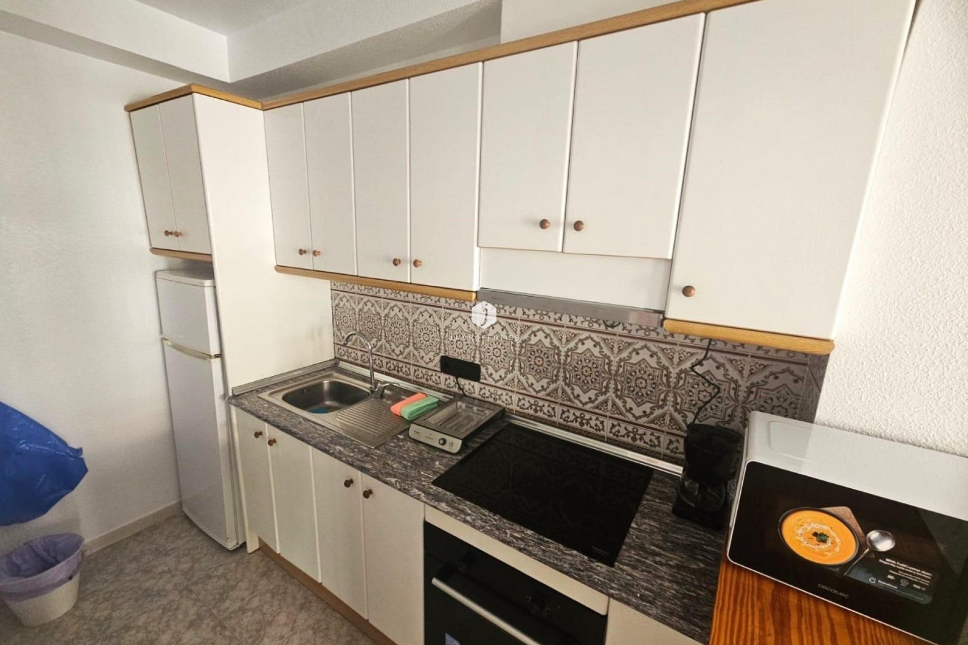 Z drugiej ręki - Bungalow -
Orihuela Costa - Playa Flamenca