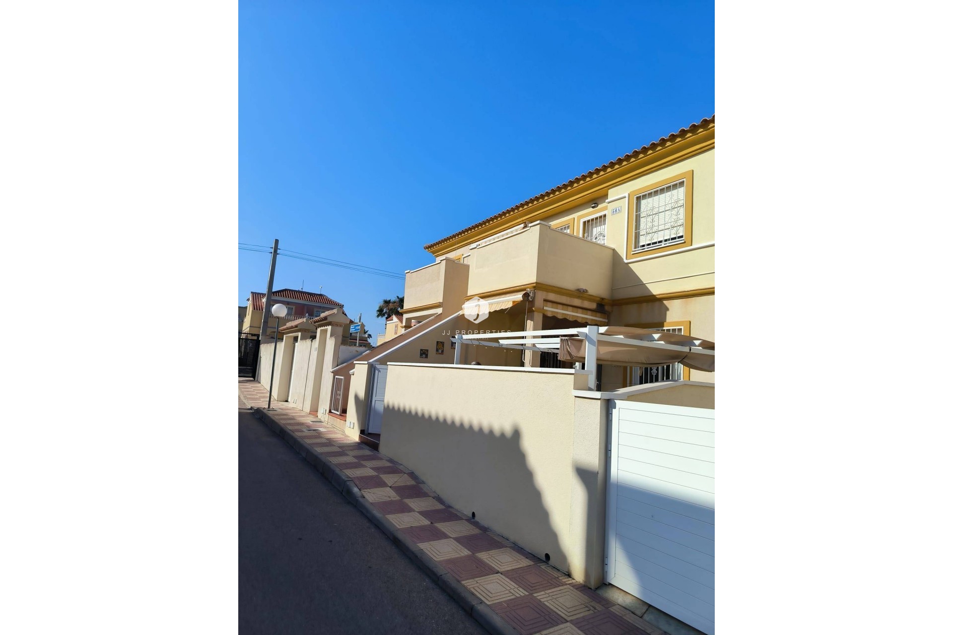 Z drugiej ręki - Bungalow -
Orihuela Costa - Playa Flamenca