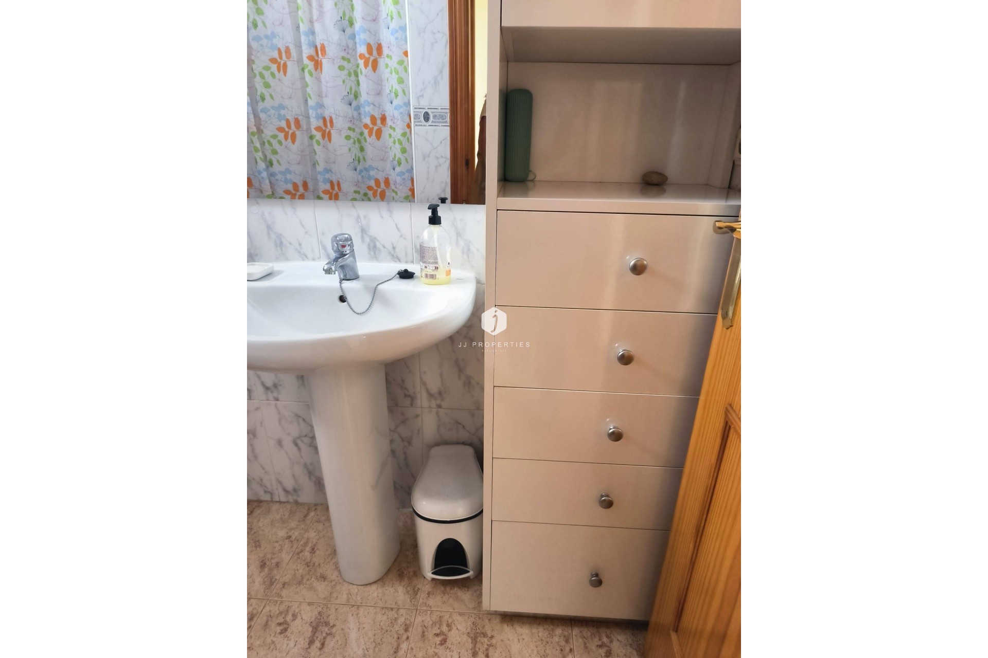 Z drugiej ręki - Bungalow -
Orihuela Costa - Playa Flamenca