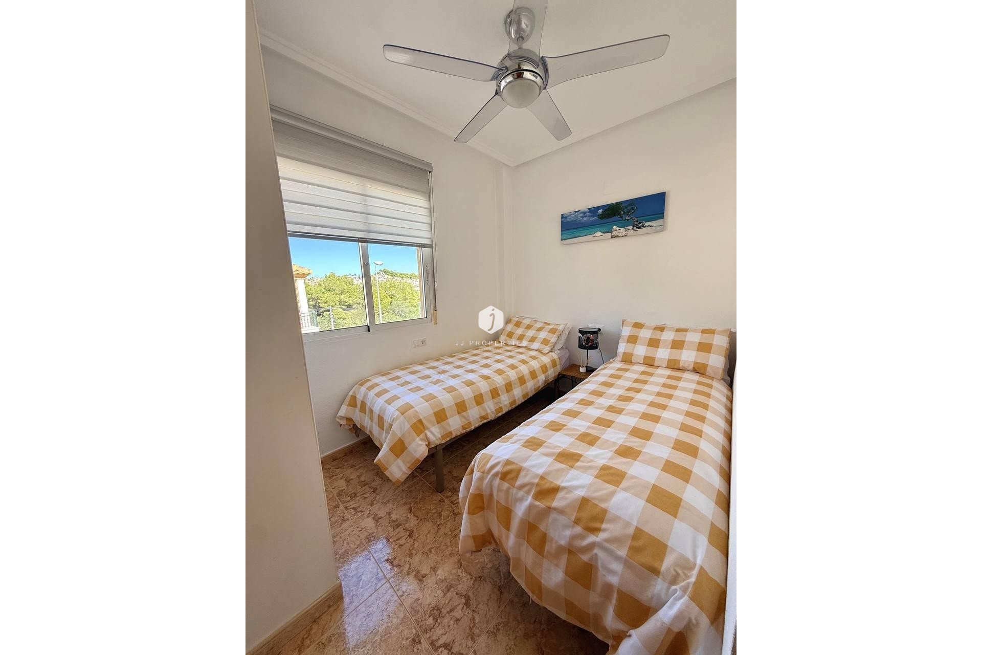 Z drugiej ręki - Bungalow -
Orihuela Costa - Rocio Del Mar