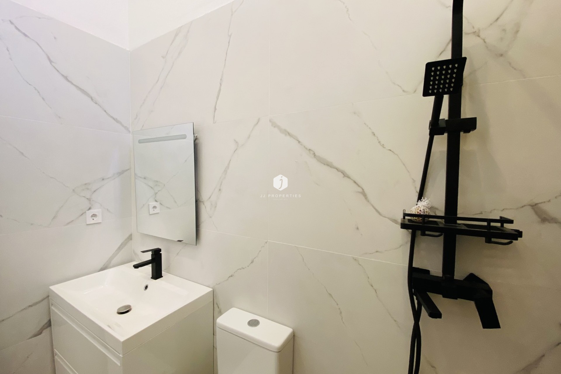 Z drugiej ręki - Bungalow -
Playa Flamenca - Costa Blanca