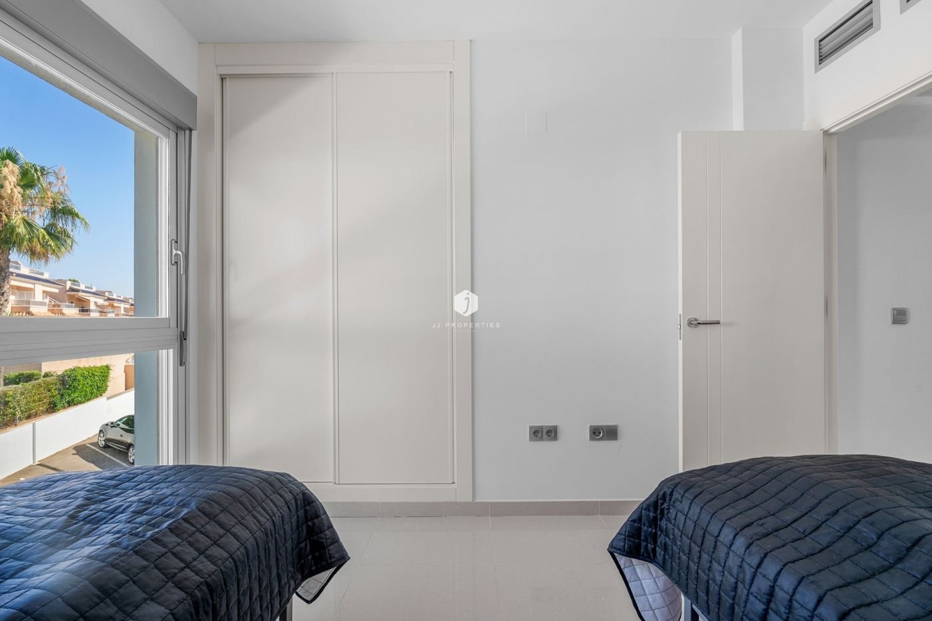 Z drugiej ręki - Bungalow -
Punta Prima - Costa Blanca