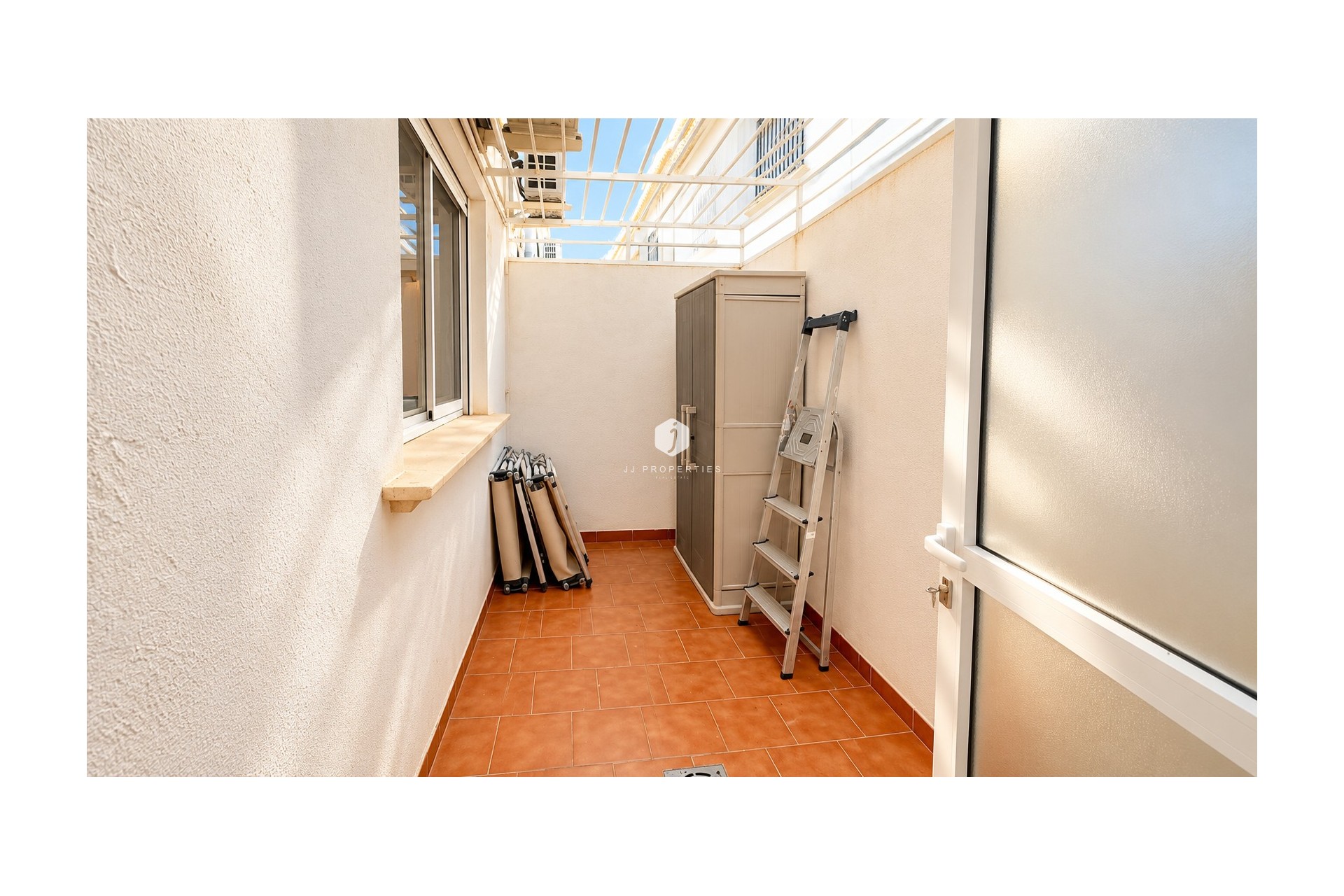 Z drugiej ręki - Bungalow -
Punta Prima - Costa Blanca